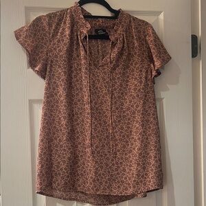 Bobeau Floral Blouse in Warm Brown